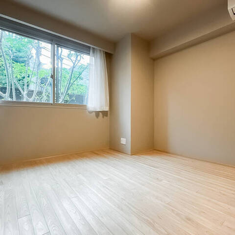 グローリオ御苑内藤町の室内写真