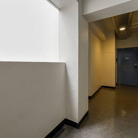 秀和外苑レジデンスの建物・共用部写真