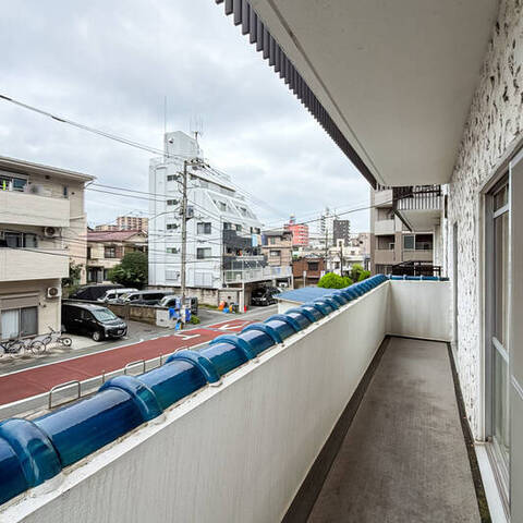 秀和大山レジデンスの室内写真