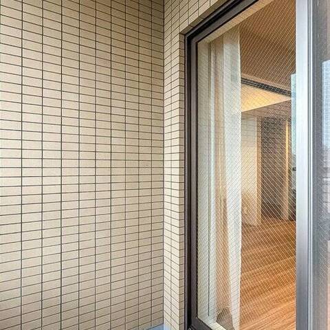 クイーンズパレス東京中央の室内写真
