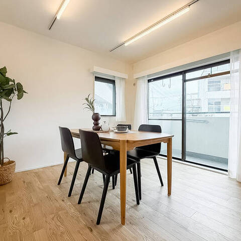 セントエルモお花茶屋の室内写真