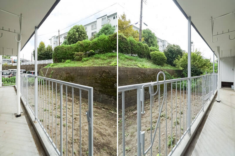 南向きの掃き出し窓を開けて、バルコニーへ。LDK〜洋室Aにまたがるワイドなバルコニーと、その先には約55㎡の専用庭が広がっています。