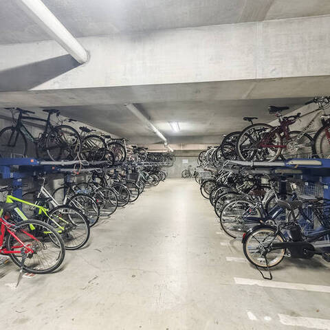 コスモ鶴見岸谷公園の室内写真