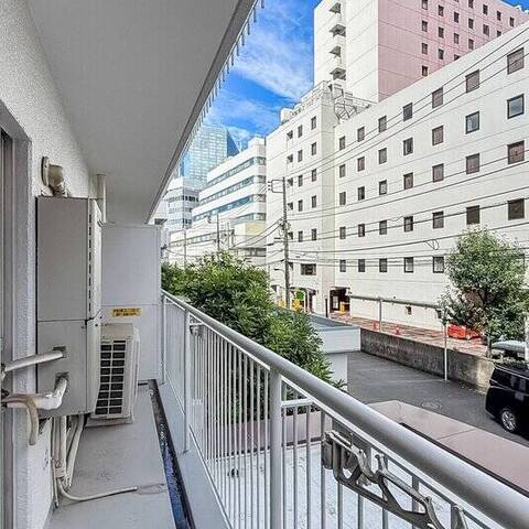 西新宿ハウスの眺望・バルコニー写真