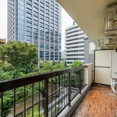 麹町ロイヤルマンションの眺望・バルコニー写真