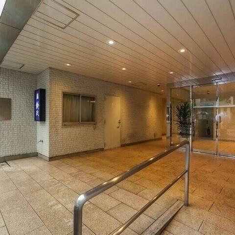 麹町ロイヤルマンションの建物・共用部写真