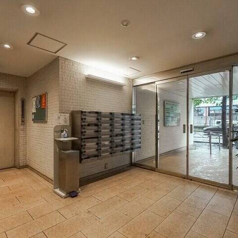麹町ロイヤルマンションの建物・共用部写真