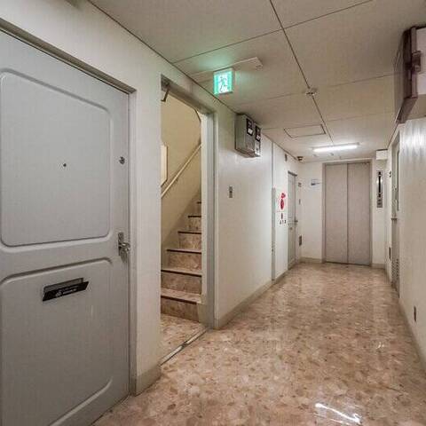 麹町ロイヤルマンションの建物・共用部写真