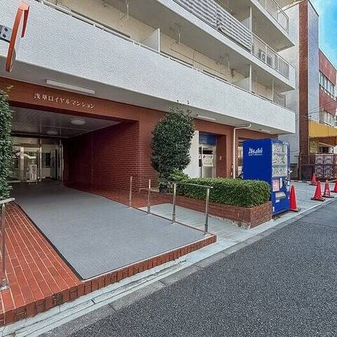 浅草ロイヤルマンションの室内写真