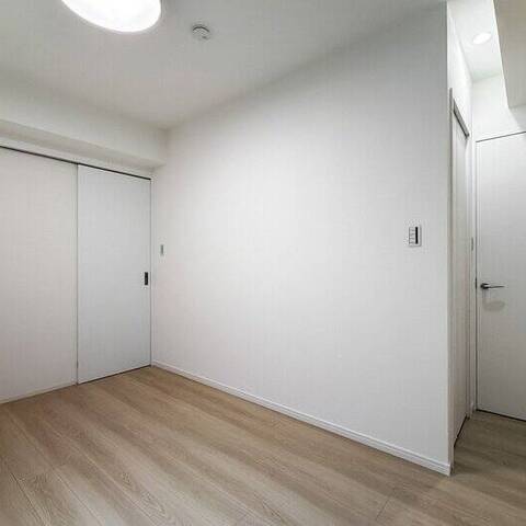秀和若林レジデンスの室内写真