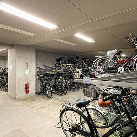 ライオンズ板橋氷川町レジデンスの建物・共用部写真