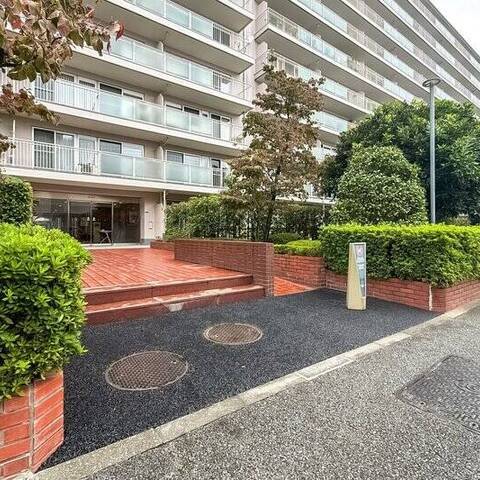 大倉山ハイム1号棟の建物・共用部写真