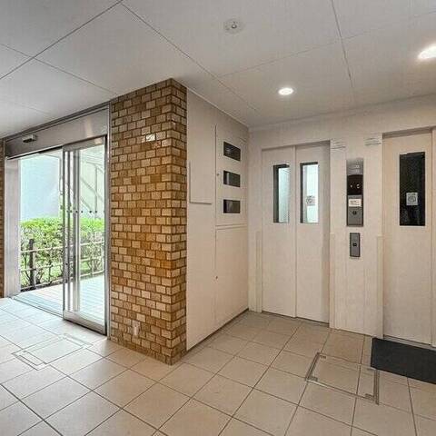 大倉山ハイム1号棟の建物・共用部写真