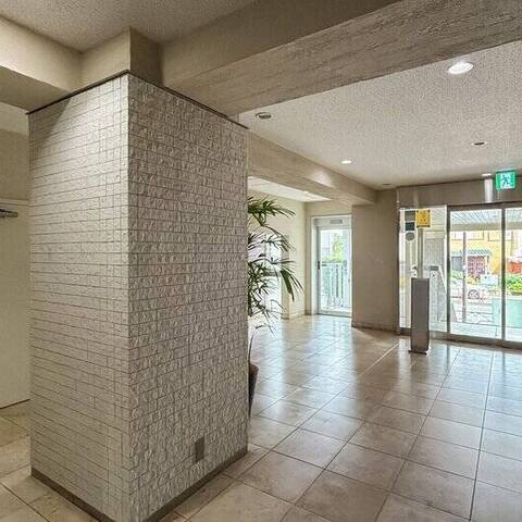 若林コンドの建物・共用部写真