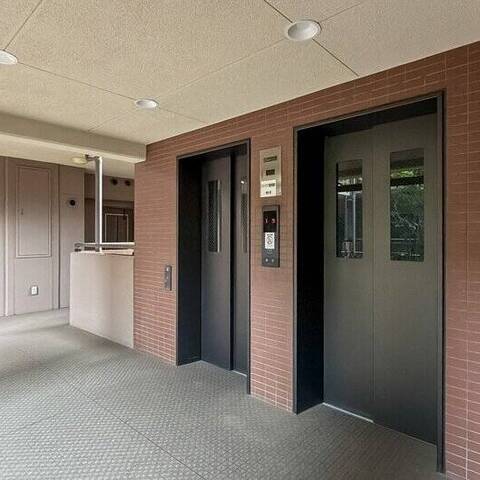 ビューネ蓮根城北公園の室内写真