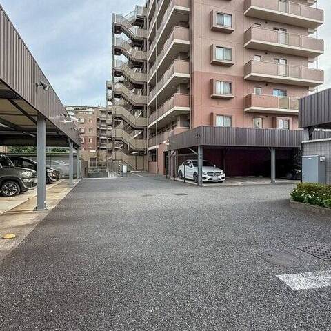 ビューネ蓮根城北公園の室内写真