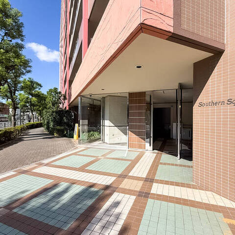 イーストパークス大島サザンスクエアの建物・共用部写真
