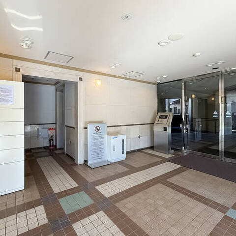 イーストパークス大島サザンスクエアの建物・共用部写真