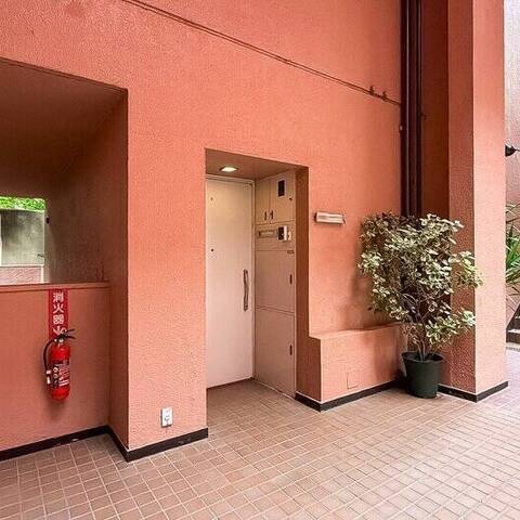 小田急目黒三田マンションの建物・共用部写真
