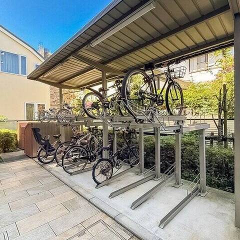 トワイズ成城の建物・共用部写真