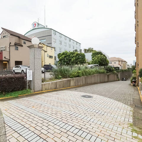 東急ドエルアルス菊名の建物・共用部写真