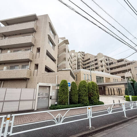 ファミールグラン代々木西原デクスターハウスの室内写真