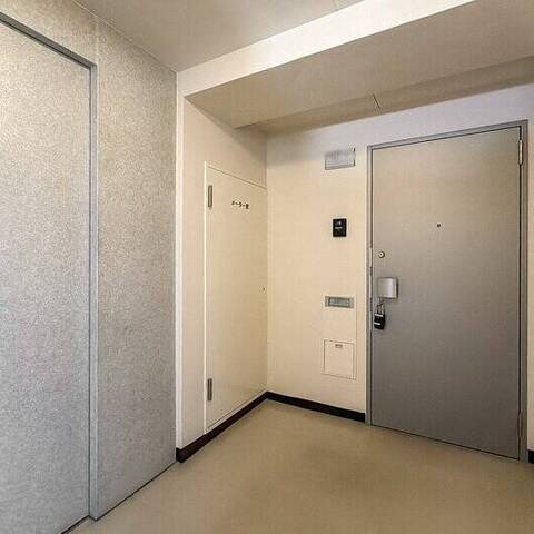 シーアイマンション駒場の建物・共用部写真