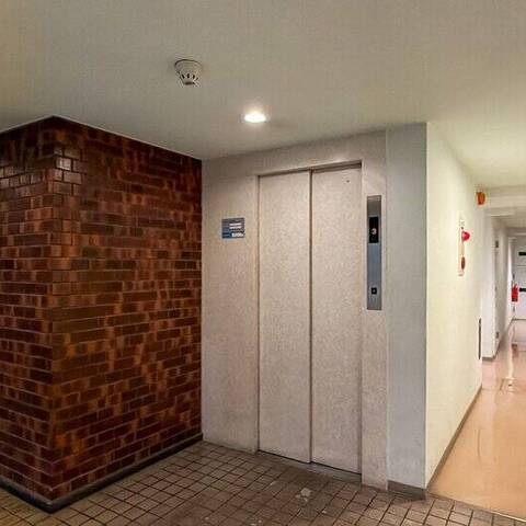 近鉄ハイツ高田馬場の建物・共用部写真