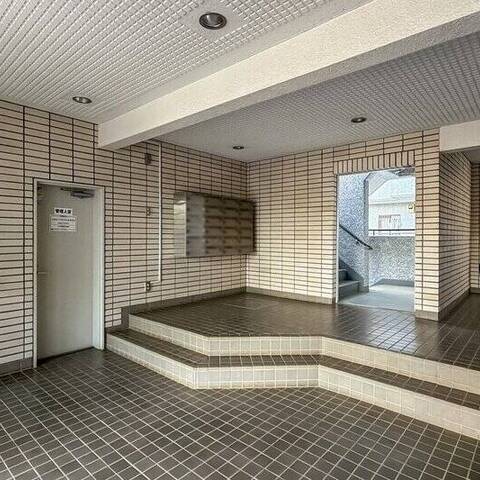 コスモ鶴見白幡公園の建物・共用部写真