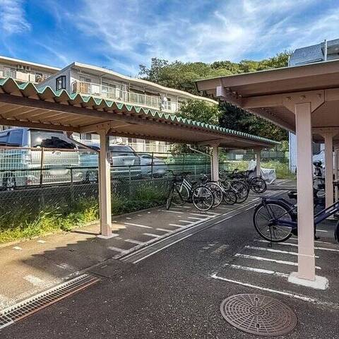 コスモ鶴見白幡公園の建物・共用部写真
