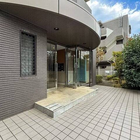 グリーンシティーたまプラーザ3番館の建物・共用部写真