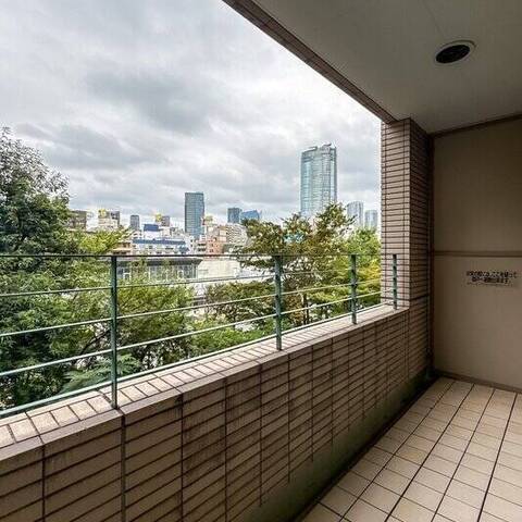 麻布霞町パークマンションの室内写真