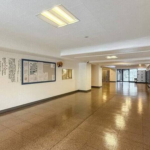 秀和恵比寿レジデンスの建物・共用部写真