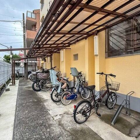 中銀野沢マンシオンの建物・共用部写真