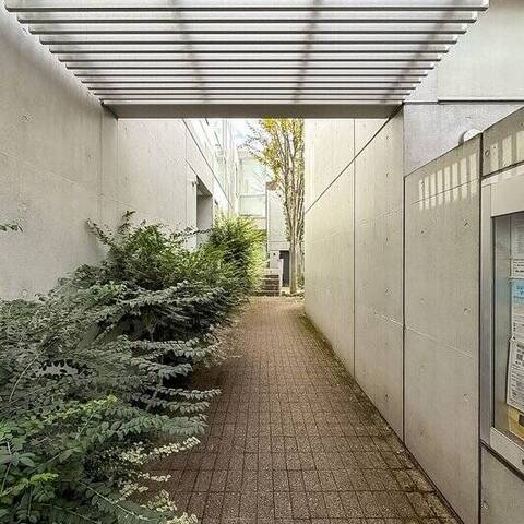 コートデコ尾山台の建物・共用部写真